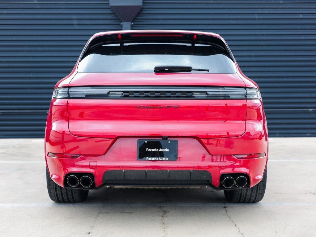 new 2025 Porsche Cayenne car