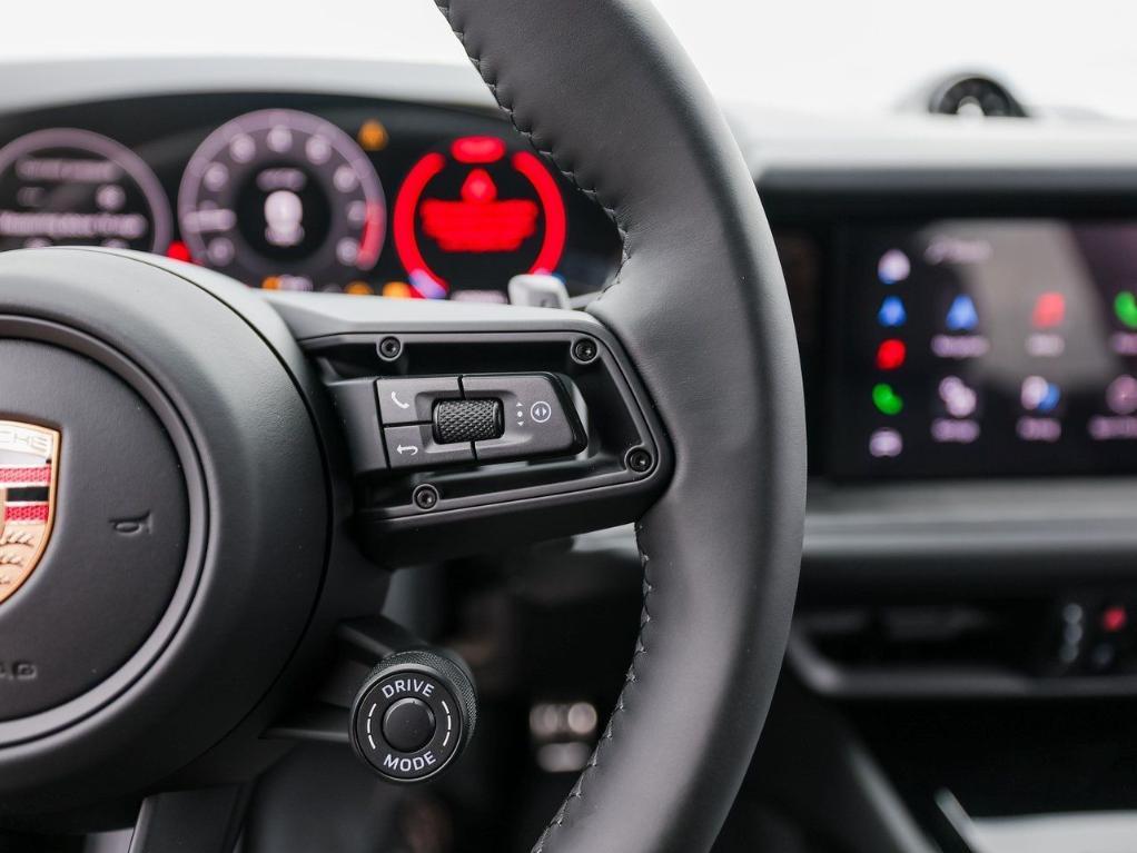 new 2025 Porsche Cayenne car