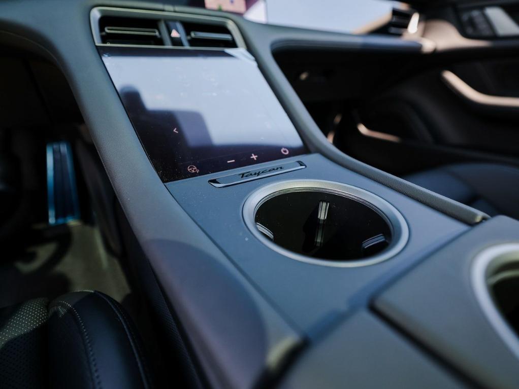 new 2026 Porsche Taycan car