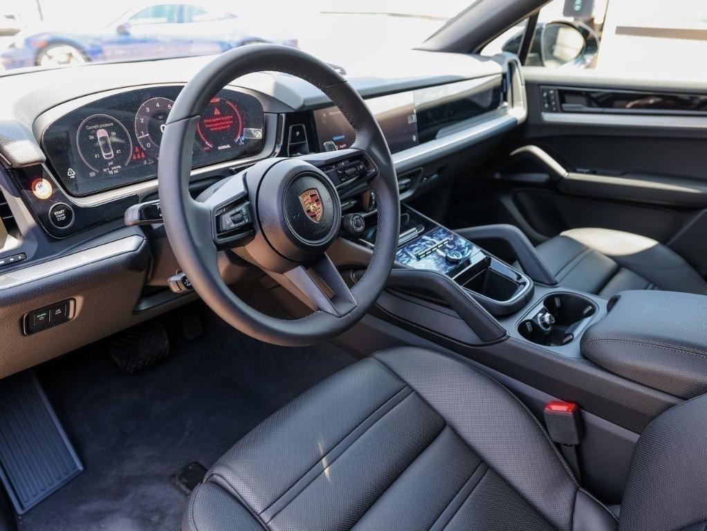 new 2025 Porsche Cayenne car