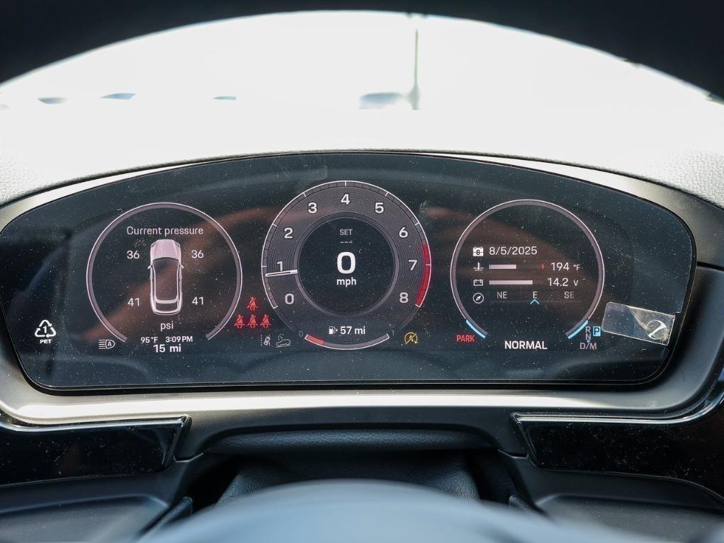 new 2025 Porsche Cayenne car