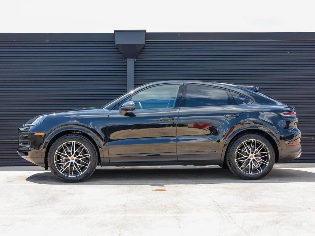 new 2025 Porsche Cayenne car