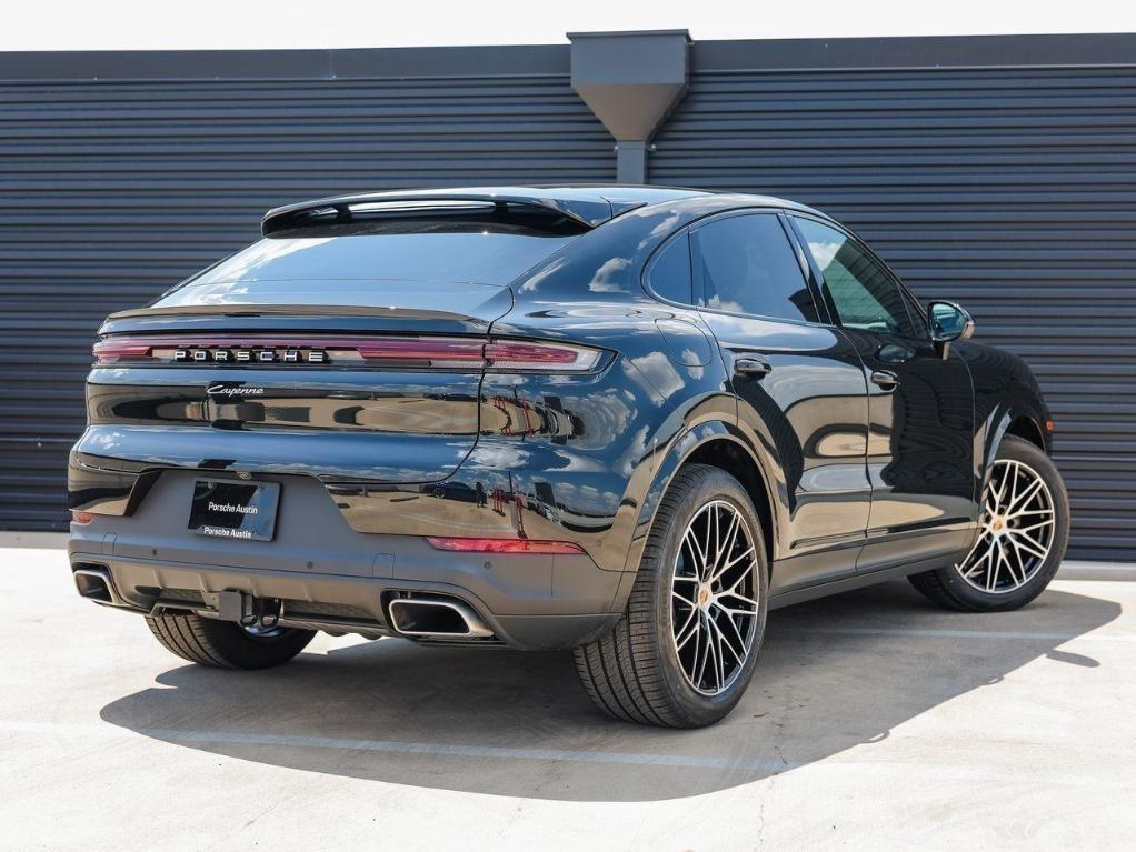 new 2025 Porsche Cayenne car