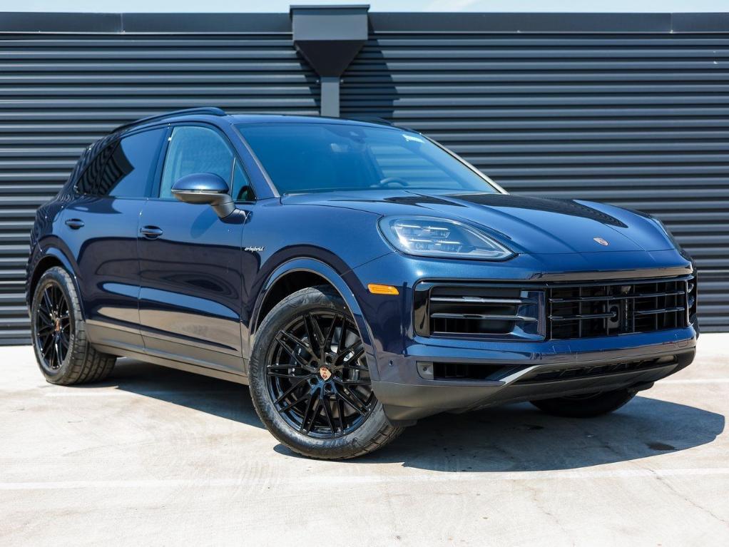 new 2025 Porsche Cayenne car