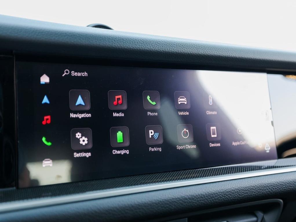 new 2025 Porsche Cayenne car