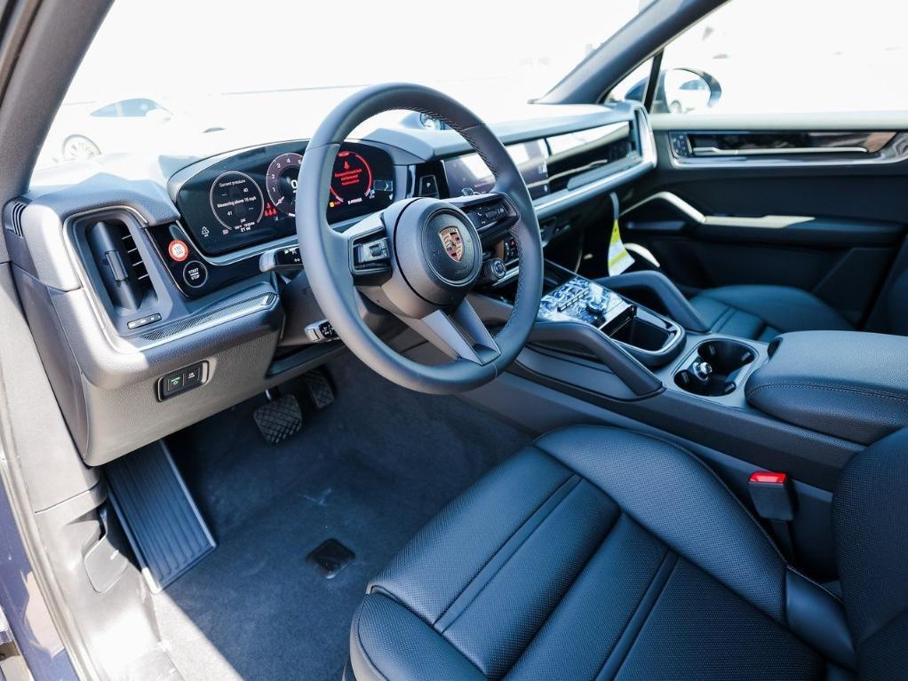 new 2025 Porsche Cayenne car