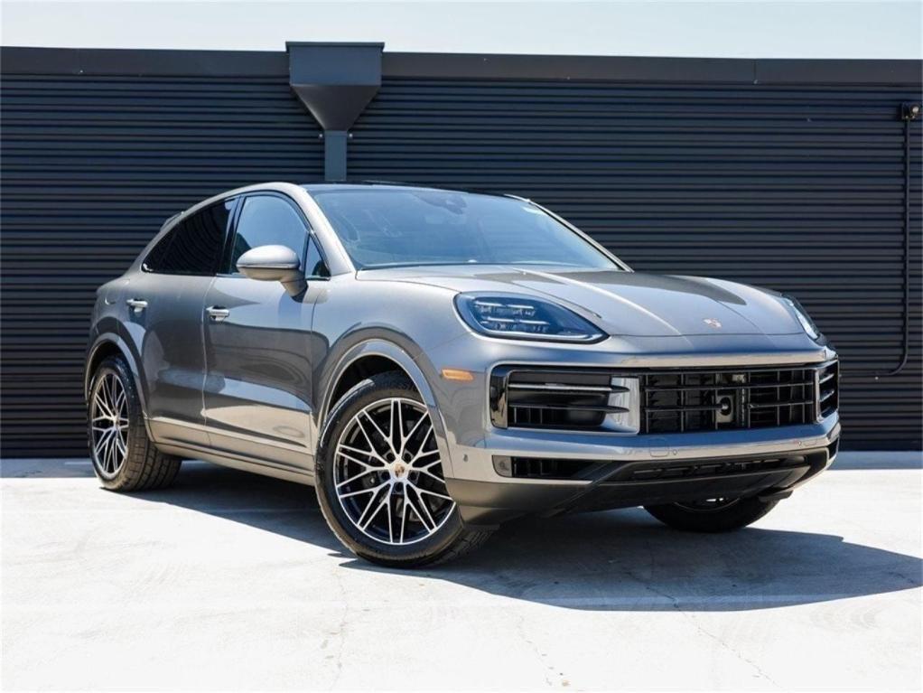 new 2025 Porsche Cayenne car