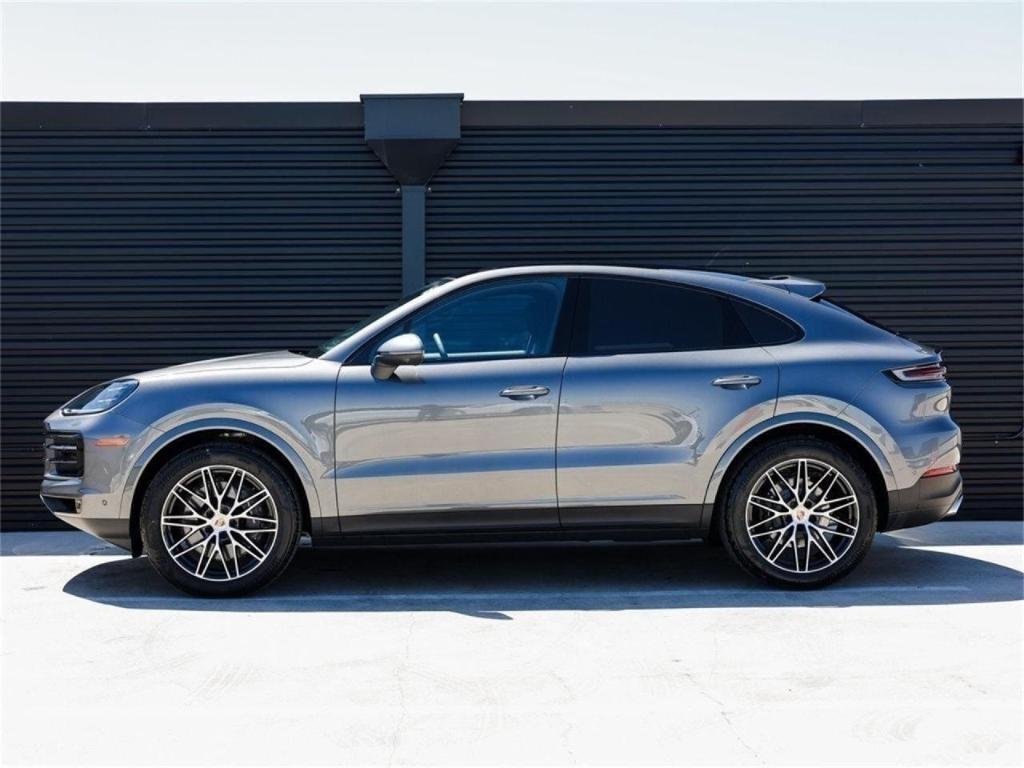 new 2025 Porsche Cayenne car