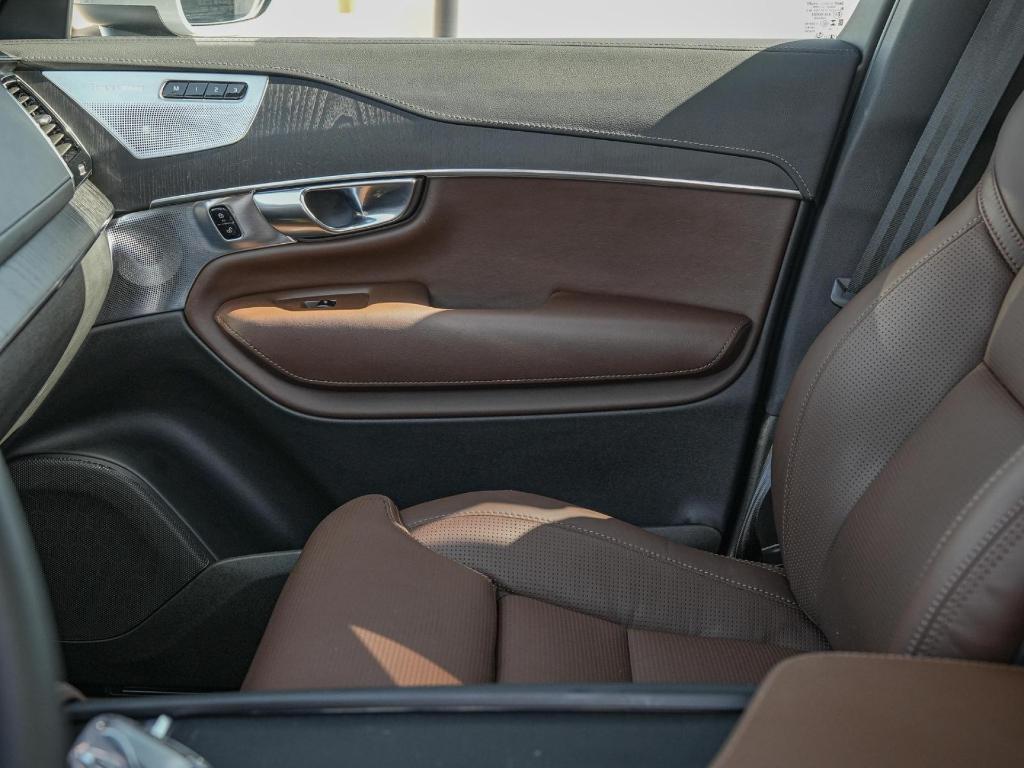 used 2025 Volvo XC90 car, priced at $68,990