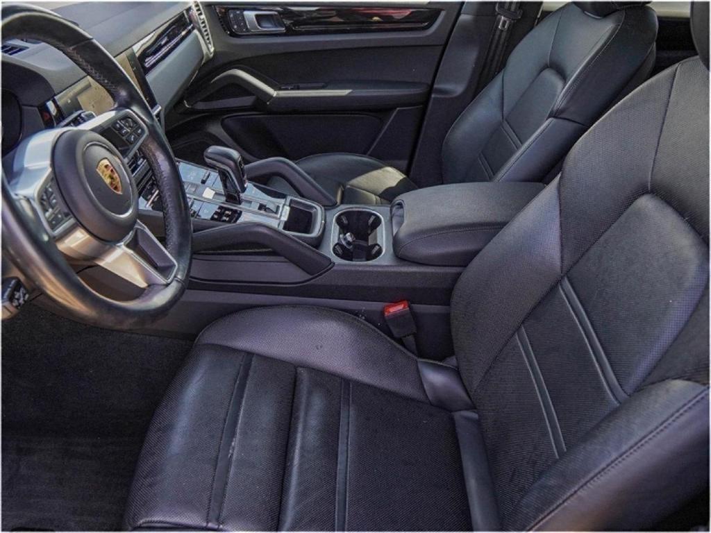 used 2022 Porsche Cayenne car, priced at $62,490
