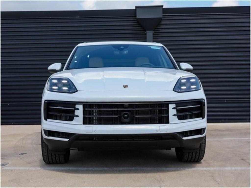 new 2025 Porsche Cayenne car