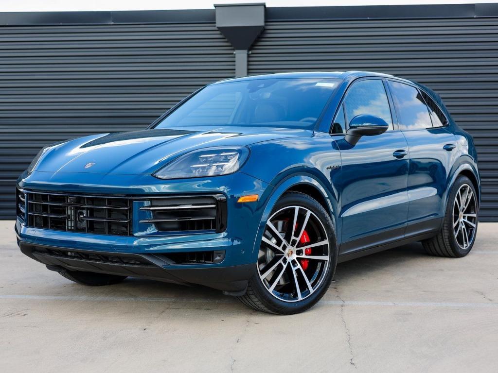 new 2026 Porsche Cayenne car