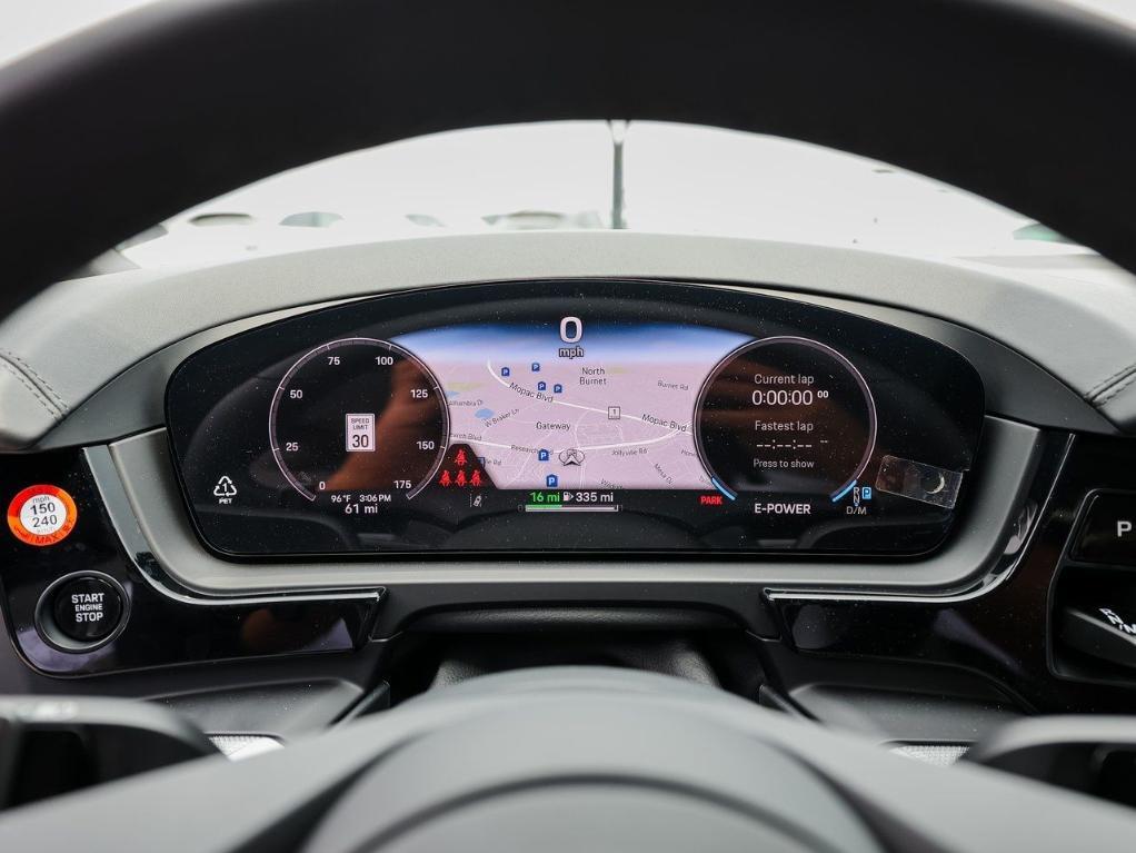 new 2025 Porsche Cayenne car