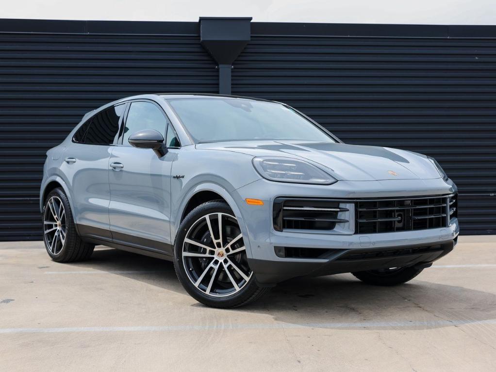 new 2025 Porsche Cayenne car