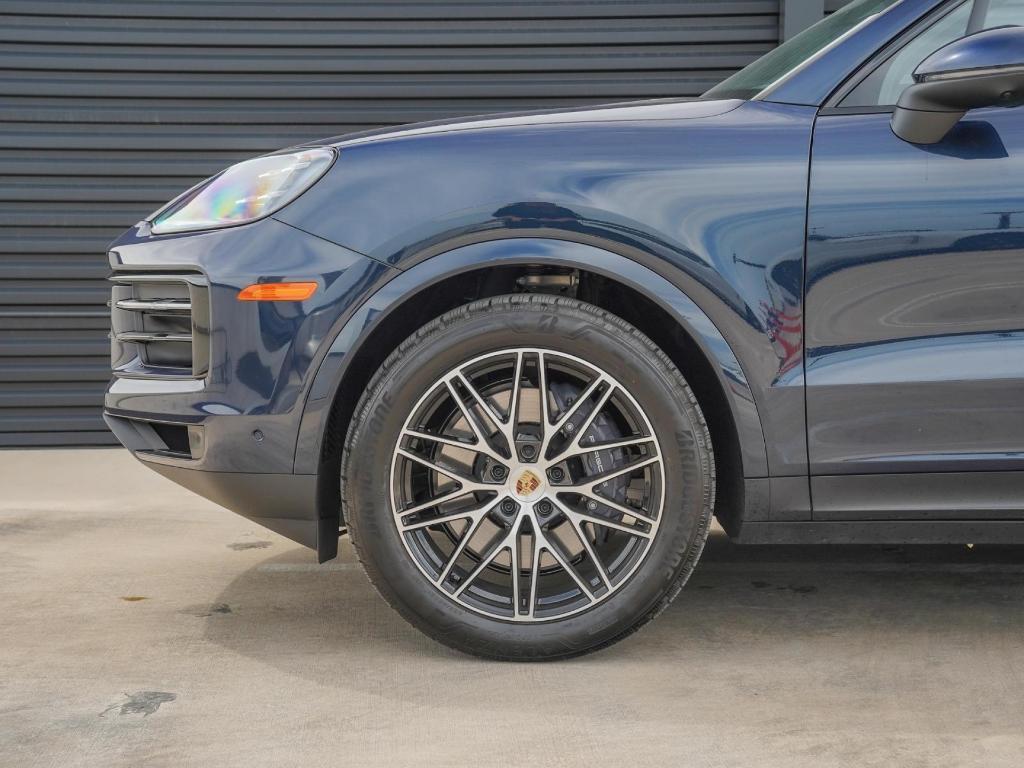 used 2025 Porsche Cayenne car, priced at $97,550