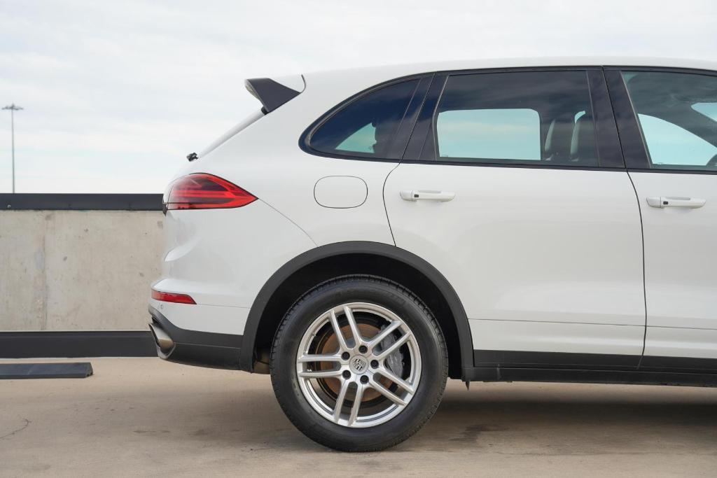 used 2018 Porsche Cayenne car, priced at $32,450