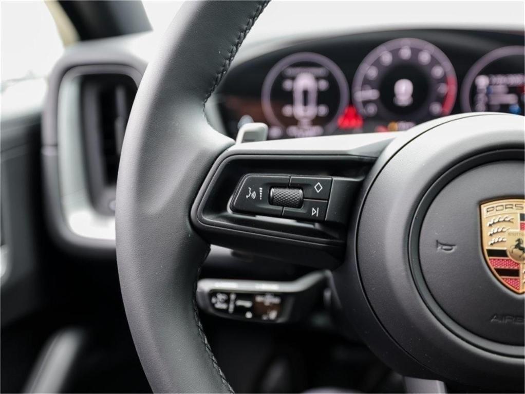 new 2025 Porsche Cayenne car