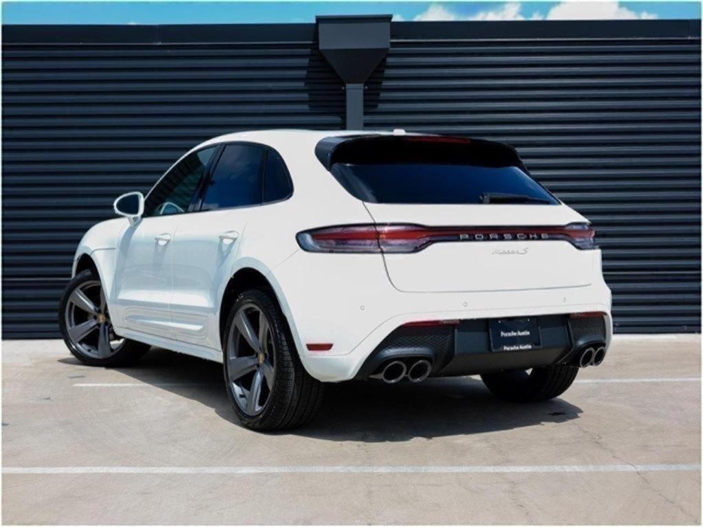 new 2025 Porsche Macan car