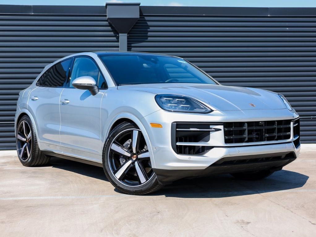 new 2025 Porsche Cayenne car