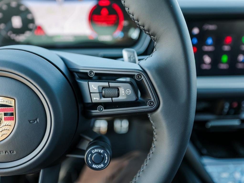 new 2025 Porsche Cayenne car