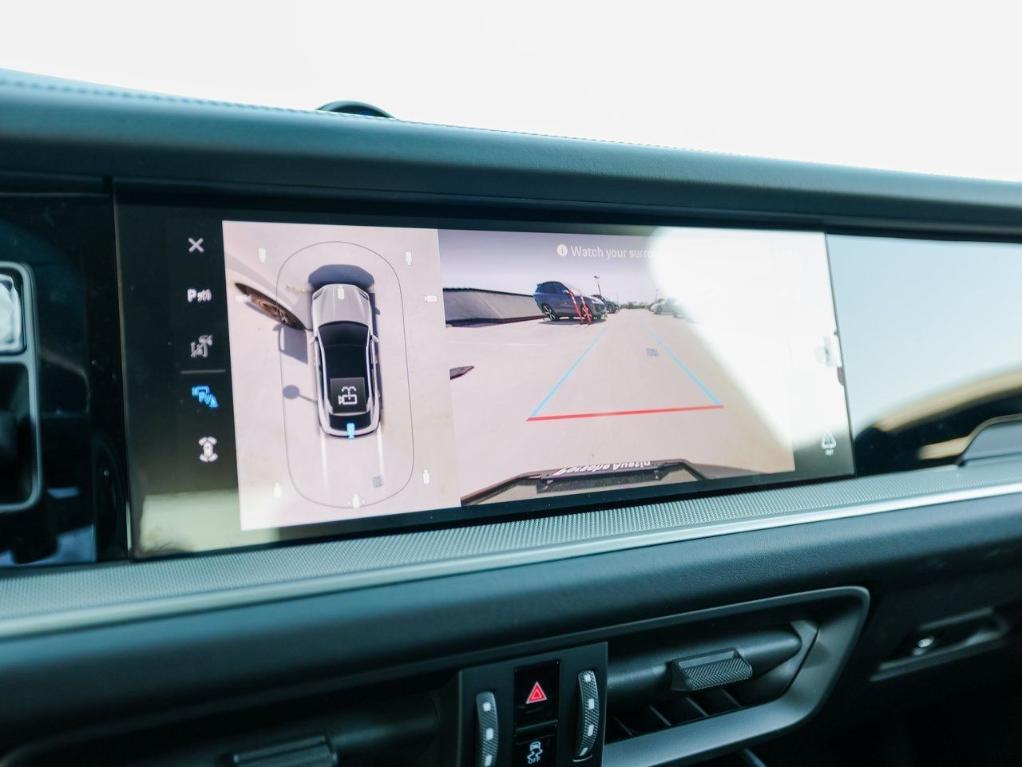 new 2025 Porsche Cayenne car