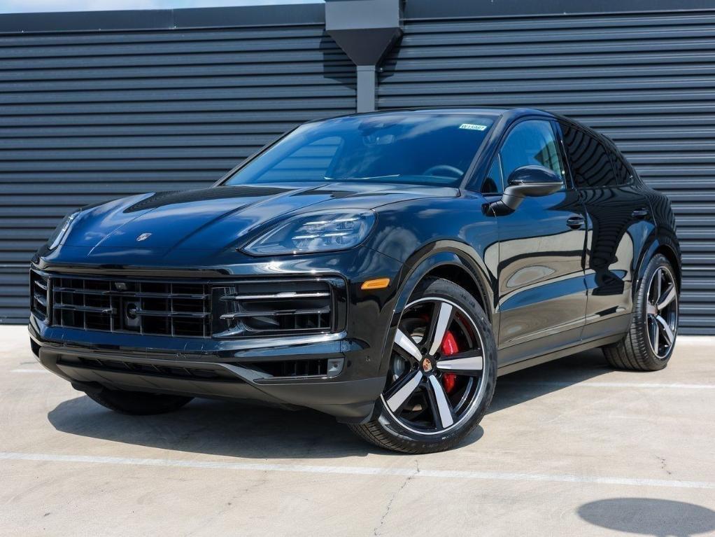 new 2025 Porsche Cayenne car