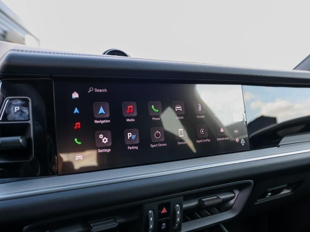 new 2025 Porsche Cayenne car