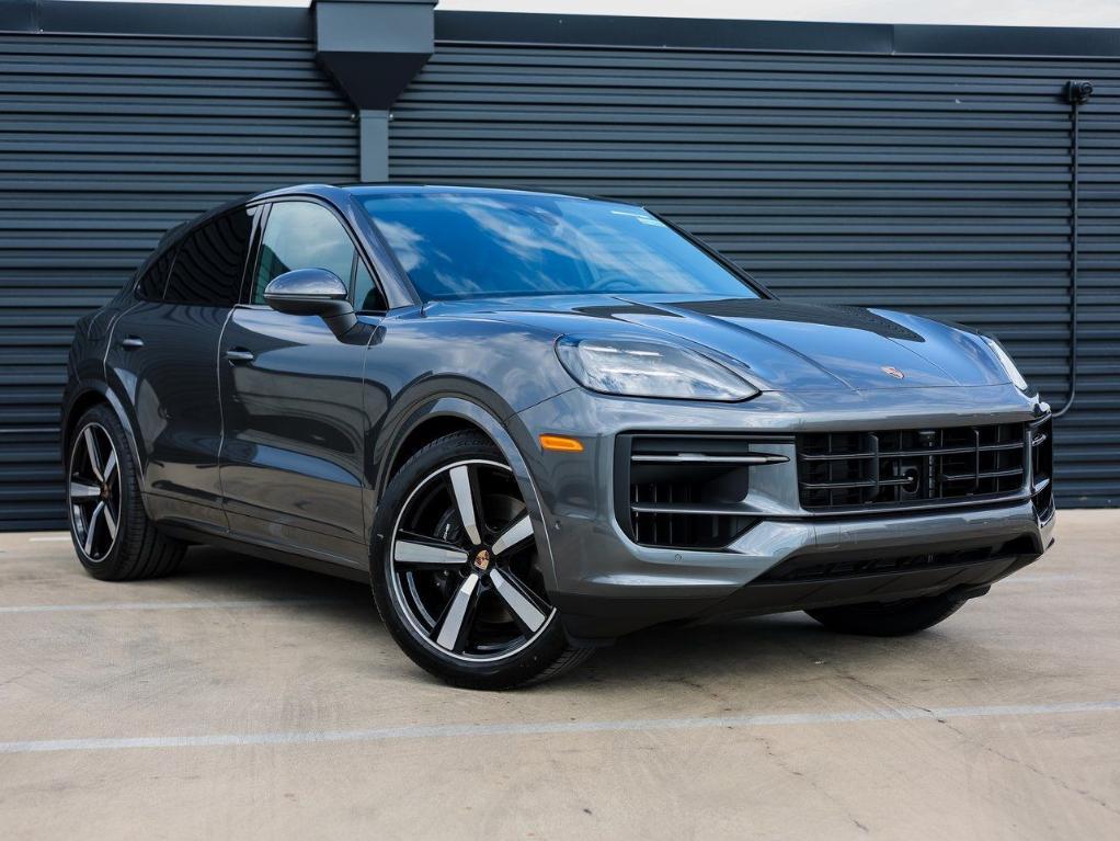 new 2025 Porsche Cayenne car