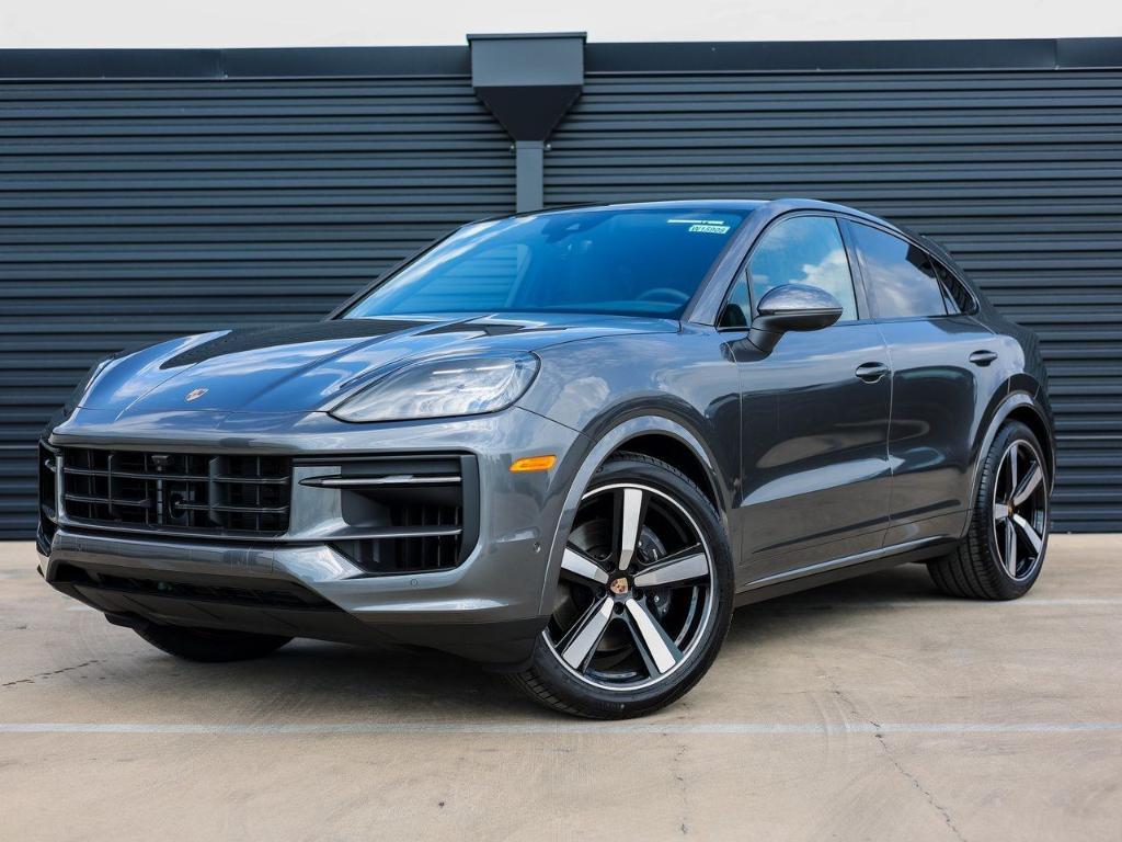 new 2025 Porsche Cayenne car