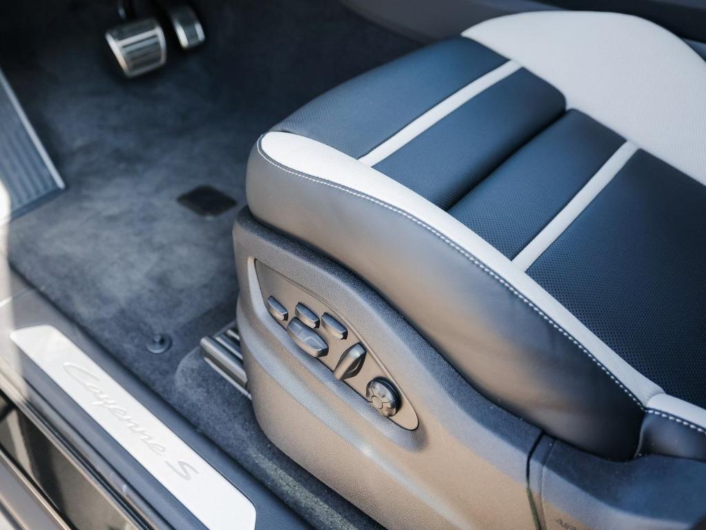 new 2026 Porsche Cayenne car