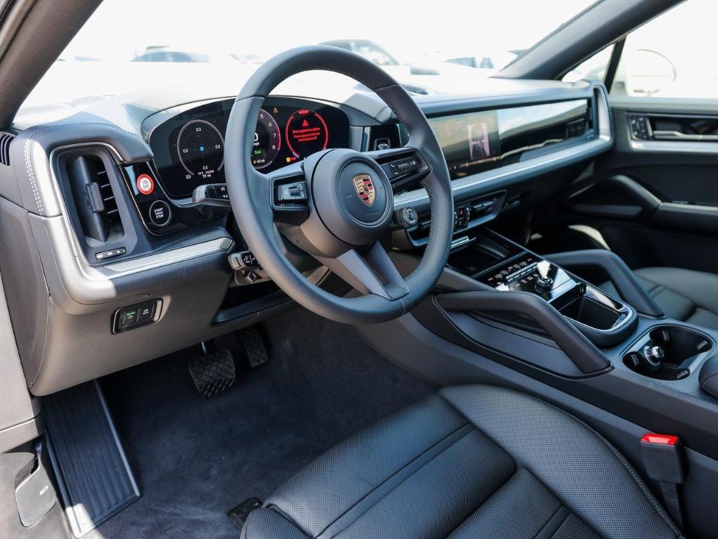 new 2025 Porsche Cayenne car