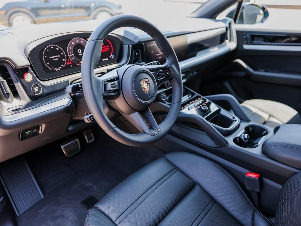 new 2025 Porsche Cayenne car