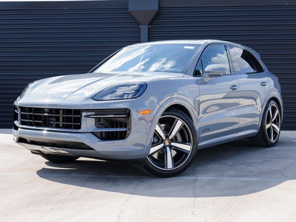 new 2026 Porsche Cayenne car