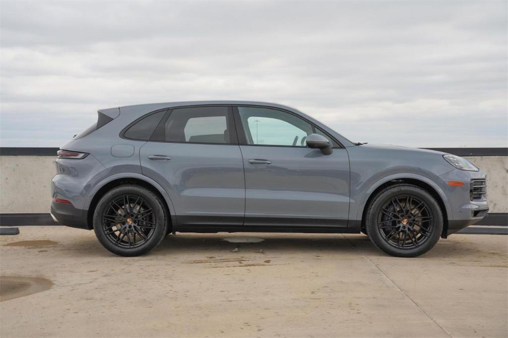 used 2025 Porsche Cayenne car, priced at $95,690