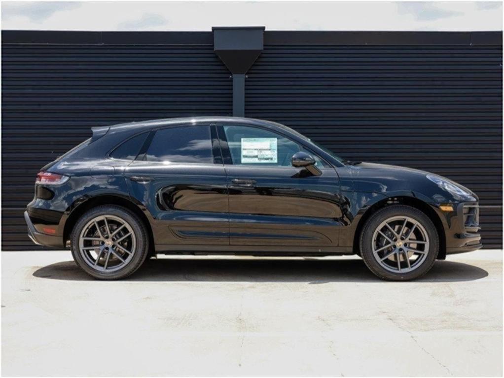 new 2025 Porsche Macan car