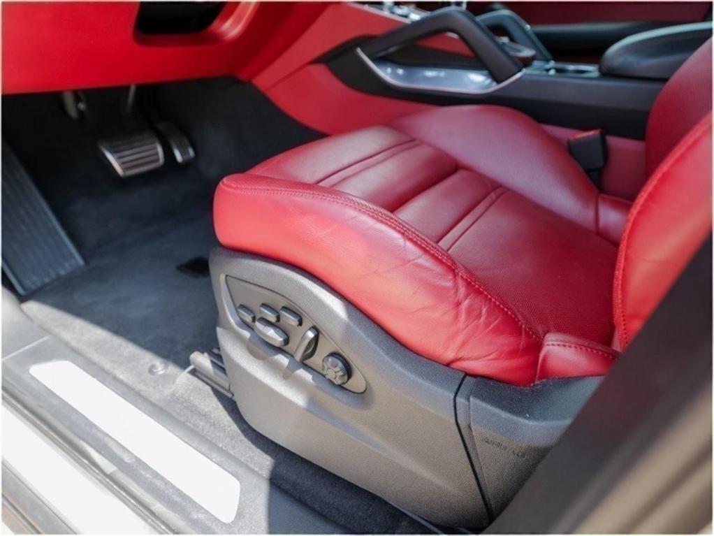 used 2022 Porsche Cayenne car, priced at $91,990