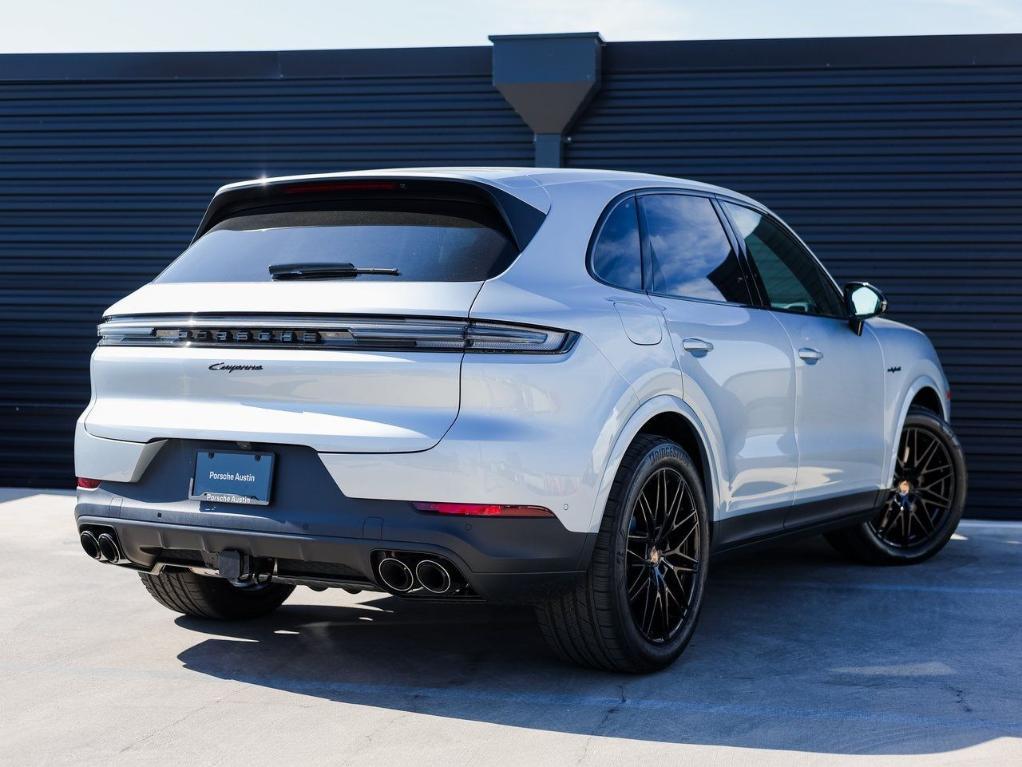 new 2026 Porsche Cayenne car