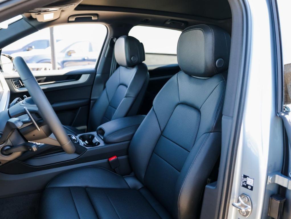 new 2026 Porsche Cayenne car
