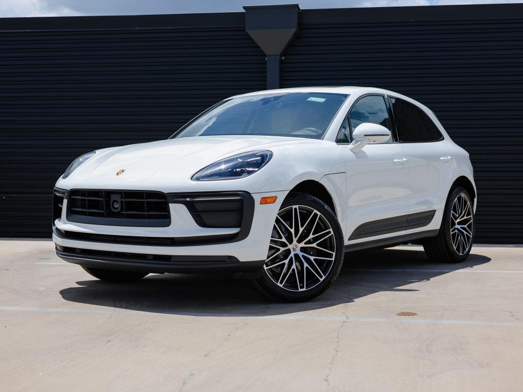 new 2025 Porsche Macan car