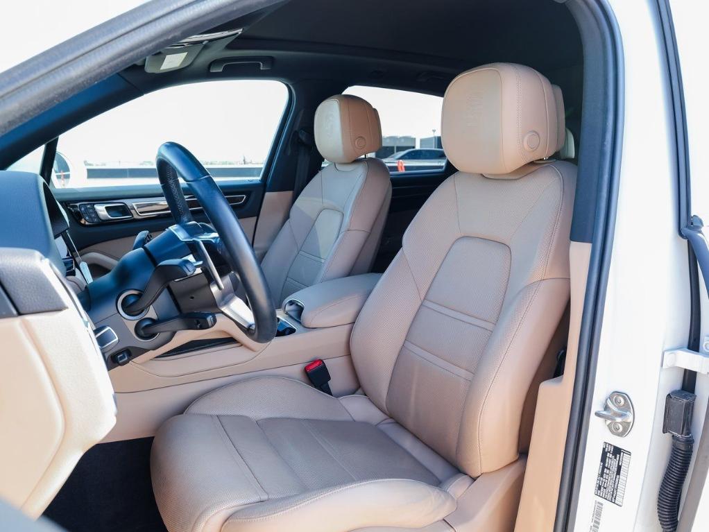 used 2023 Porsche Cayenne car, priced at $68,390