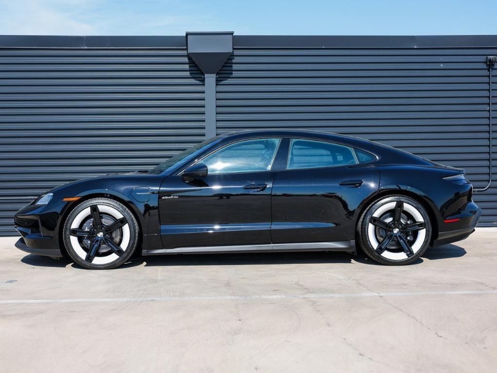 new 2025 Porsche Taycan car