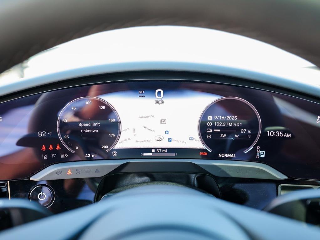 new 2025 Porsche Taycan car