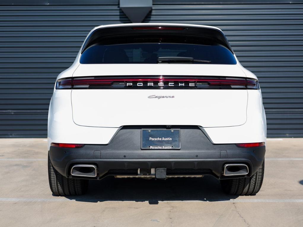 new 2025 Porsche Cayenne car