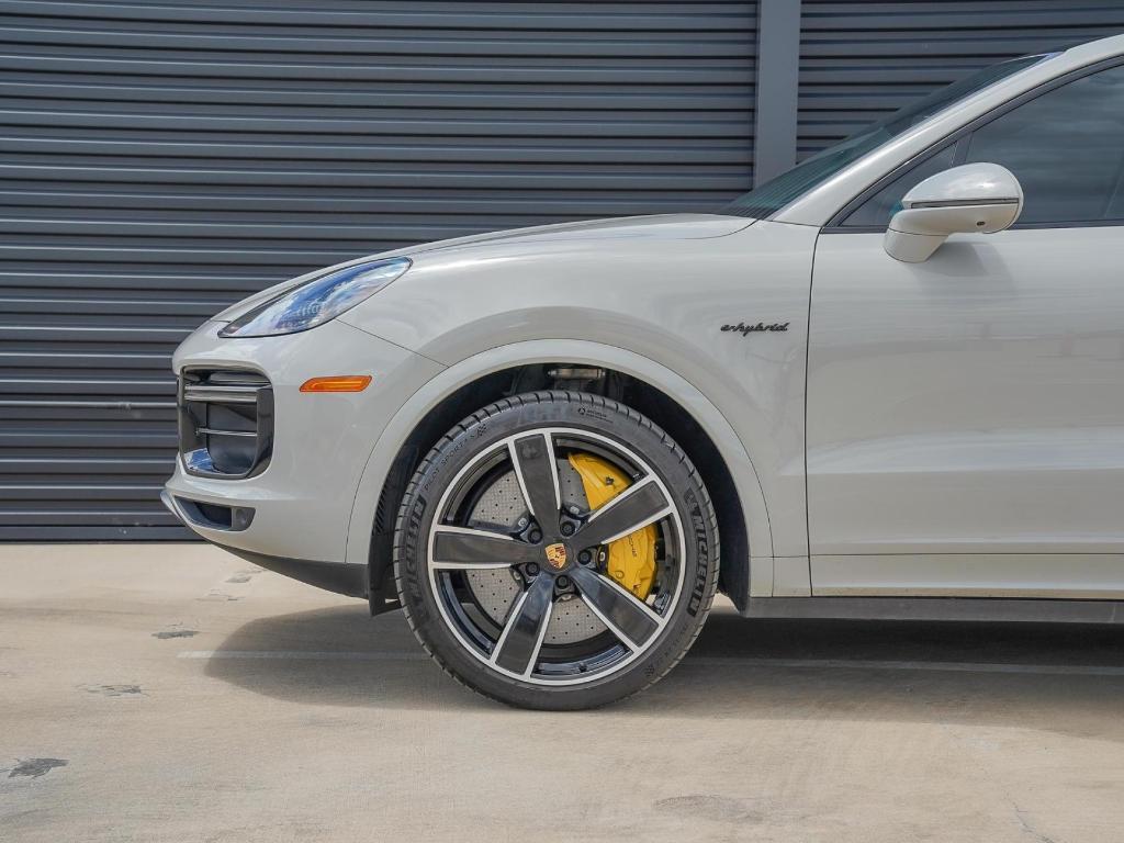 used 2022 Porsche Cayenne E-Hybrid Coupe car, priced at $109,990