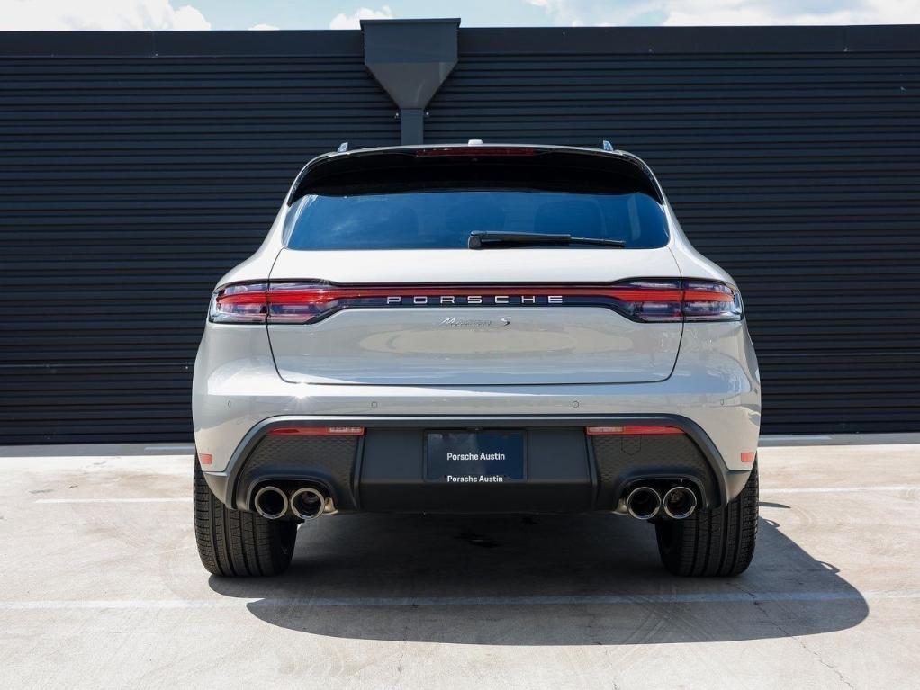 new 2025 Porsche Macan car