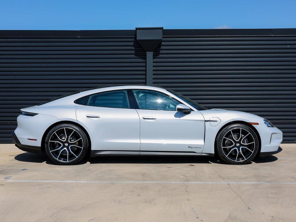 new 2025 Porsche Taycan car