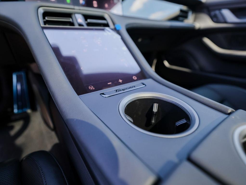 new 2025 Porsche Taycan car