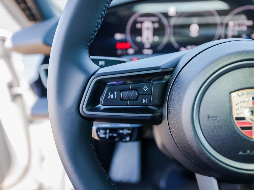 new 2025 Porsche Taycan car