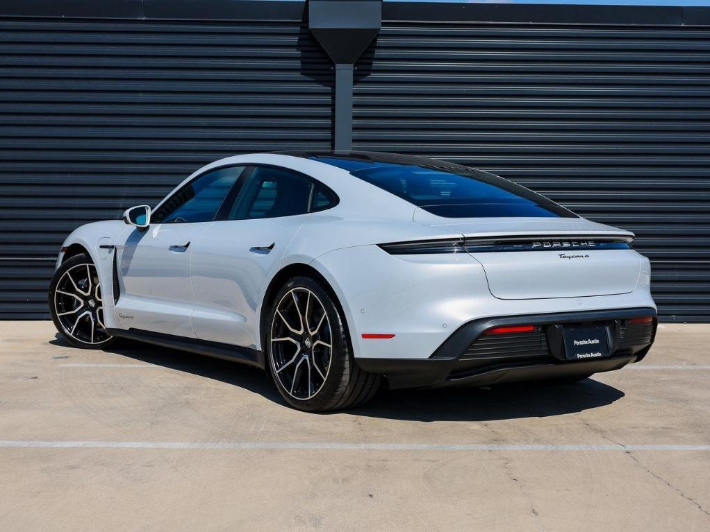 new 2025 Porsche Taycan car