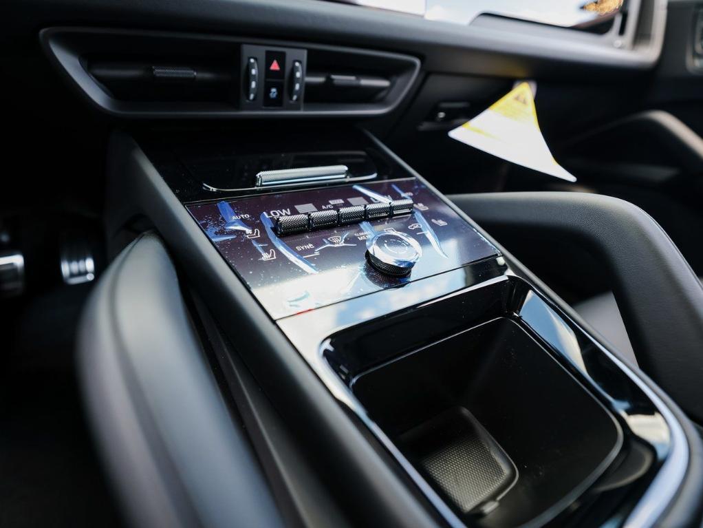 new 2026 Porsche Cayenne car